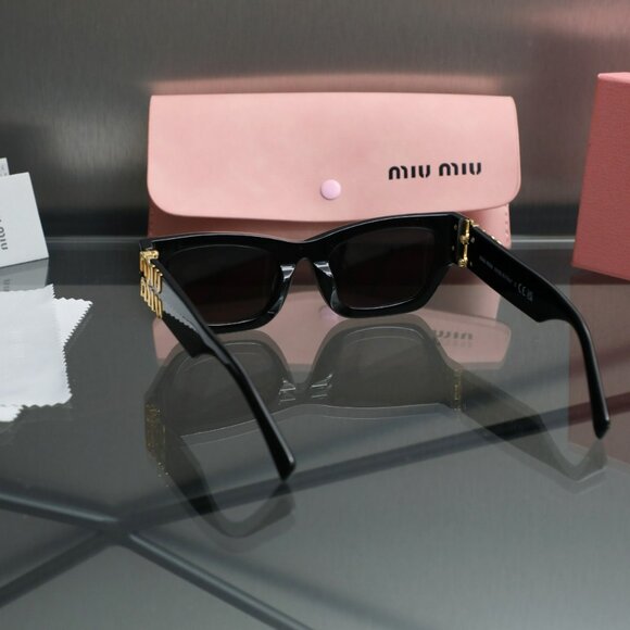 Miu Miu 2025 New Cat-Eye Sunglasses - Picture 7 of 9
